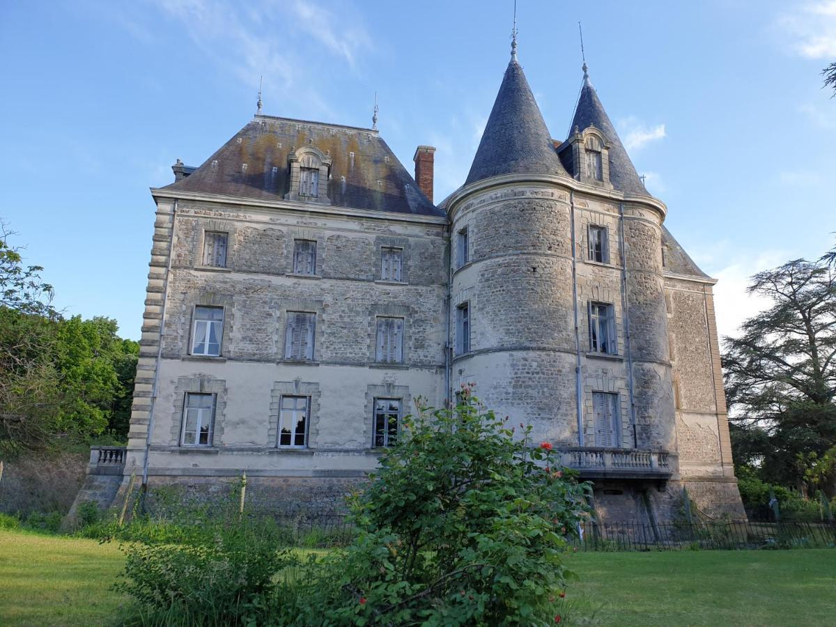 Chateau De Saint Bonnet Les Oules Kültér fotó