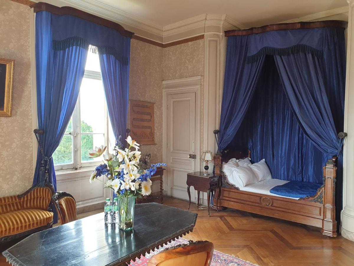 Chateau De Saint Bonnet Les Oules Kültér fotó